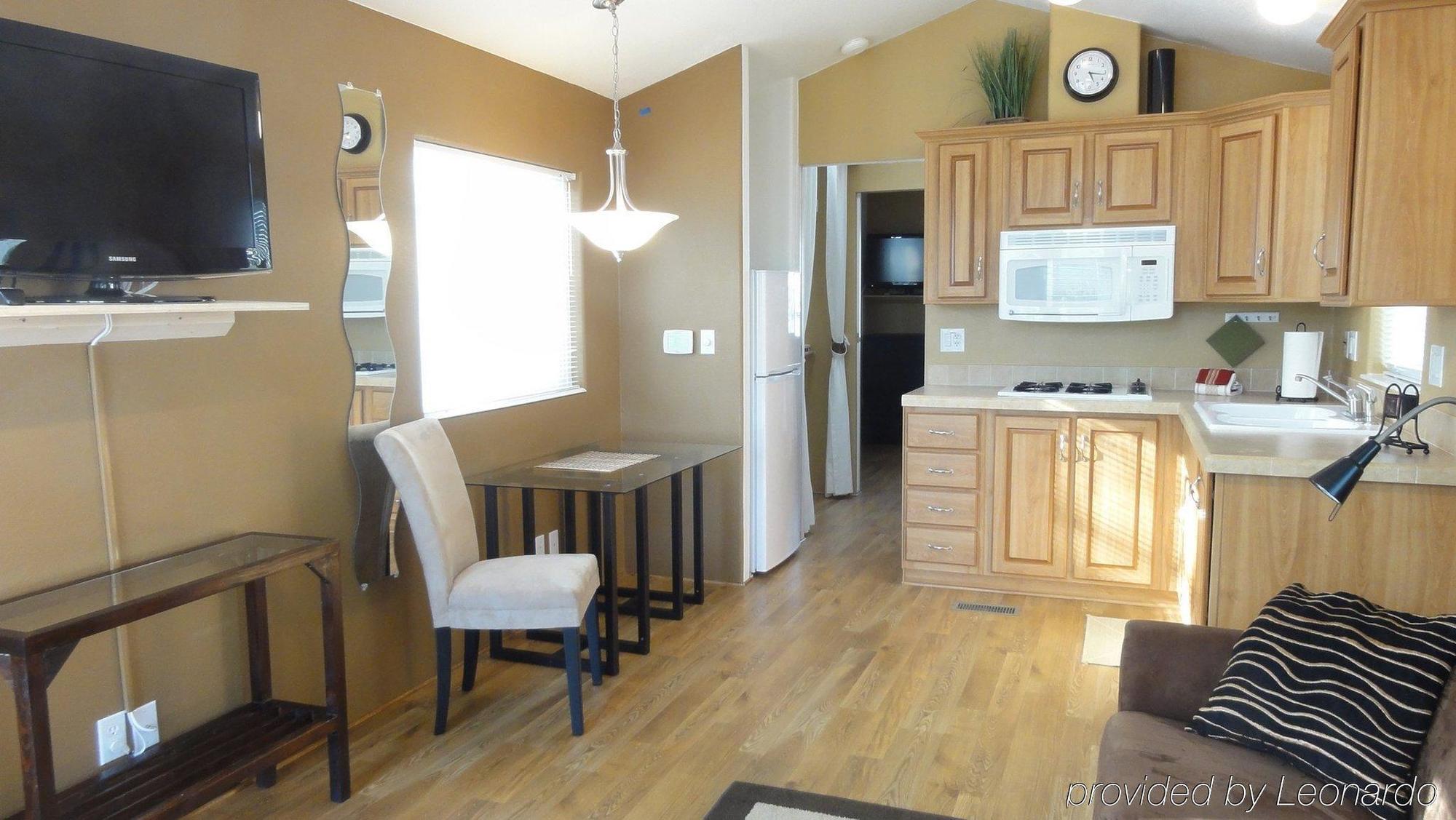 Arden Acres Executive Suites&Cottages Sacramento Exteriör bild